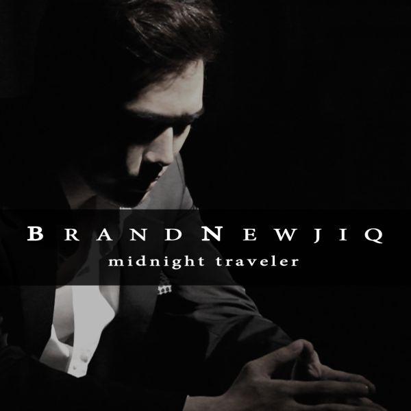 Midnight Traveler专辑