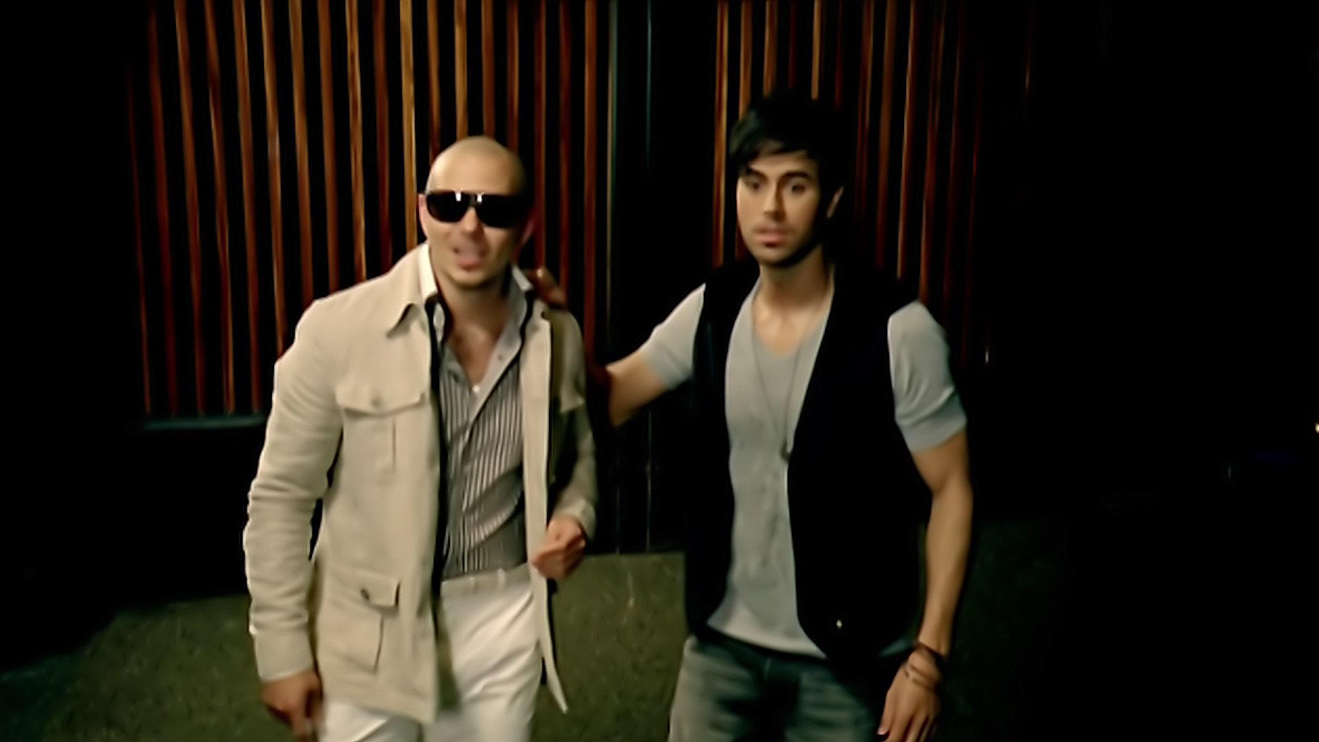 Enrique Iglesias - I Like It (Closed-Captioned)