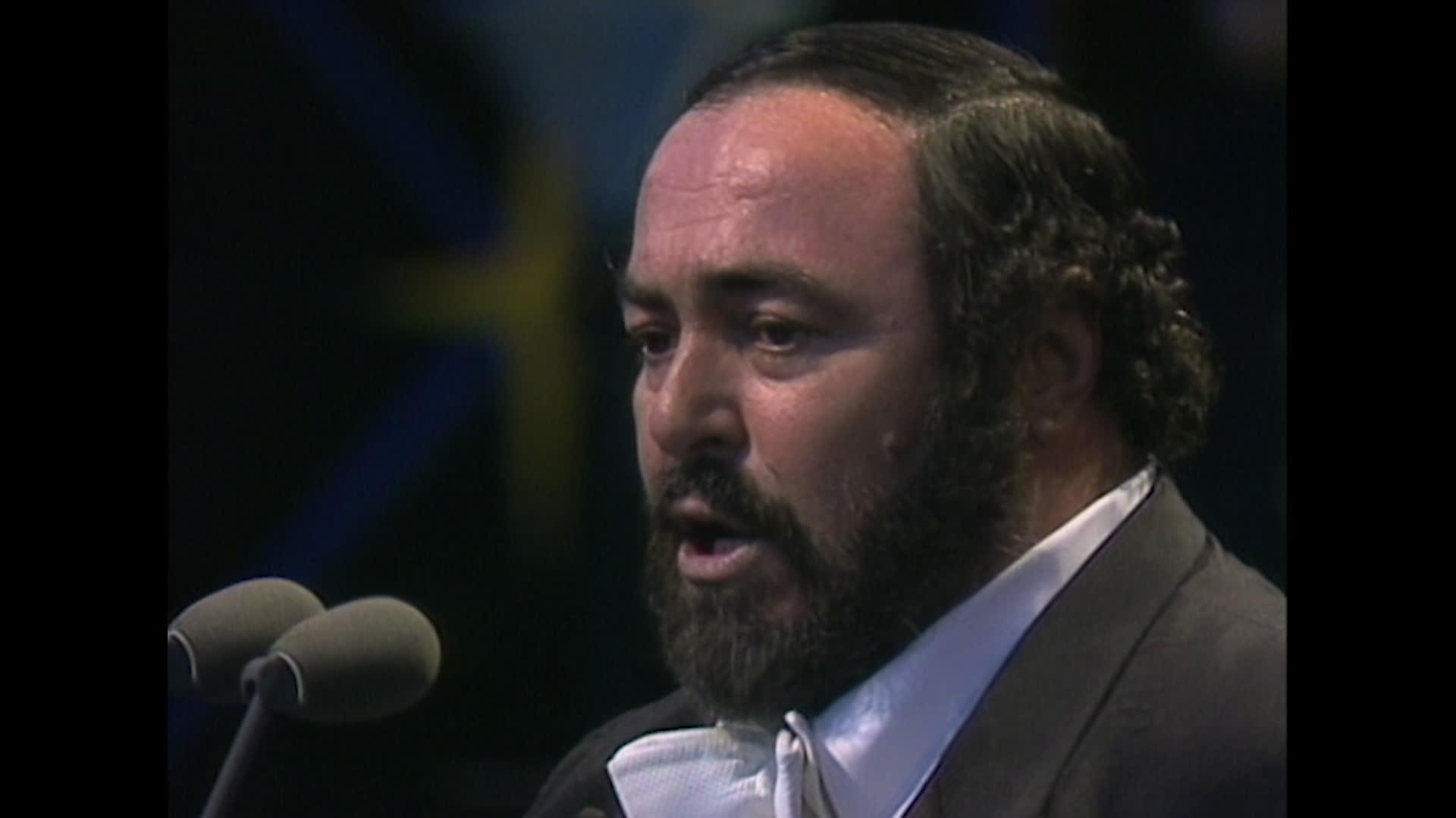 Luciano Pavarotti - Bixio: La mia canzone al vento (Arr. Mancini) (Live)