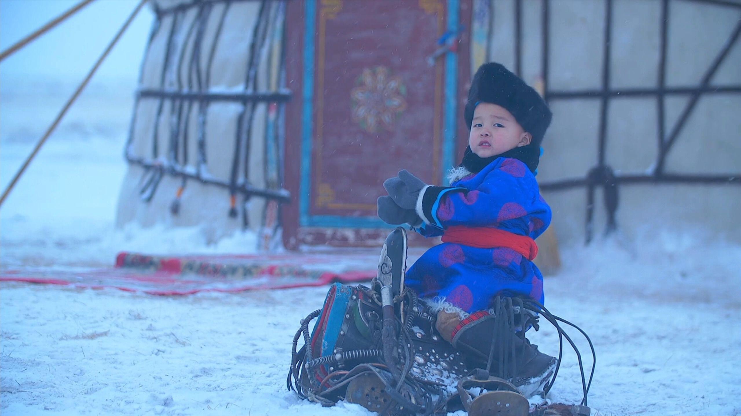 穆尼 - 2022蒙古语卫视春晚《北疆健儿助力2022北京冬奥会》