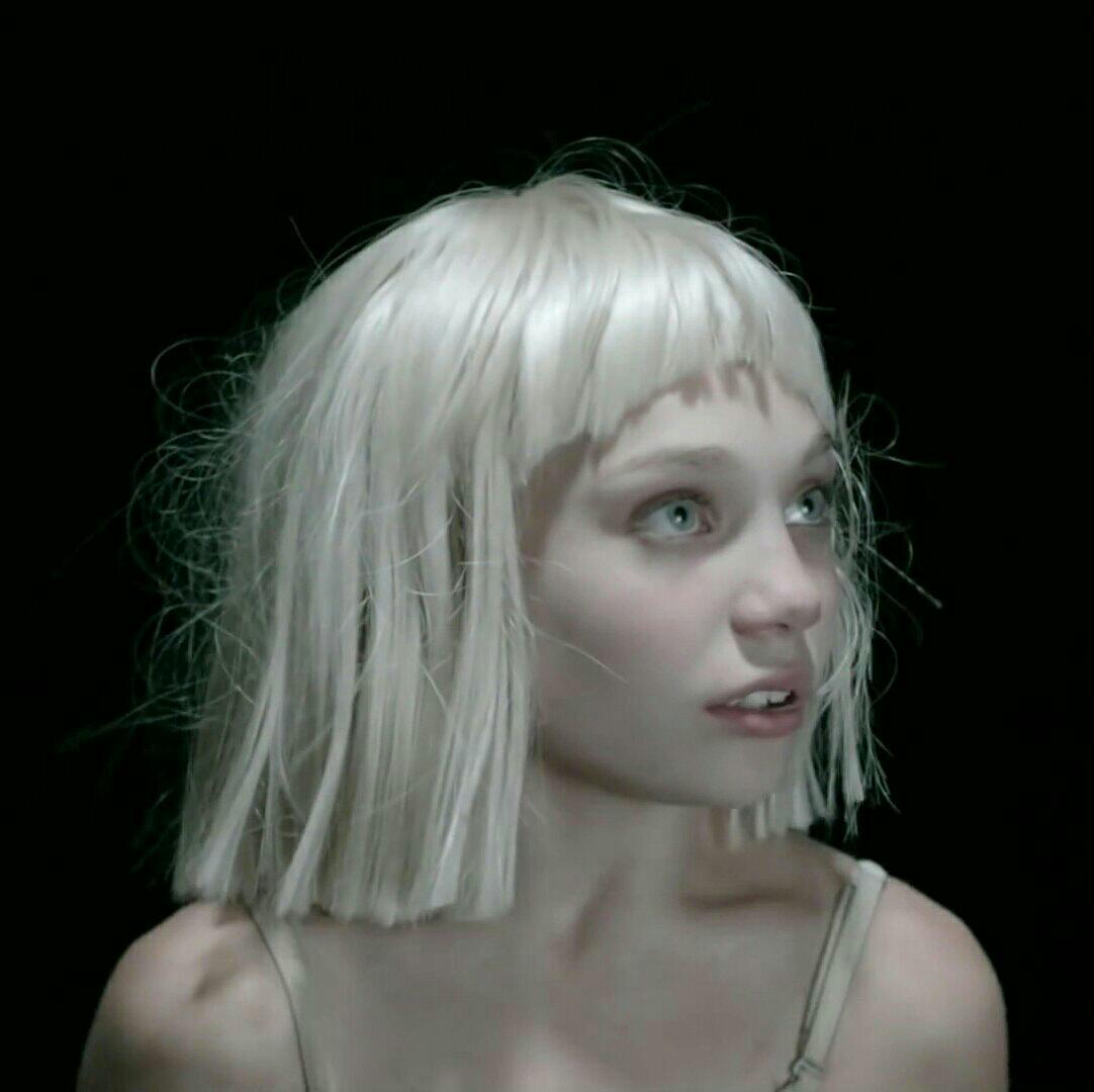 sia.