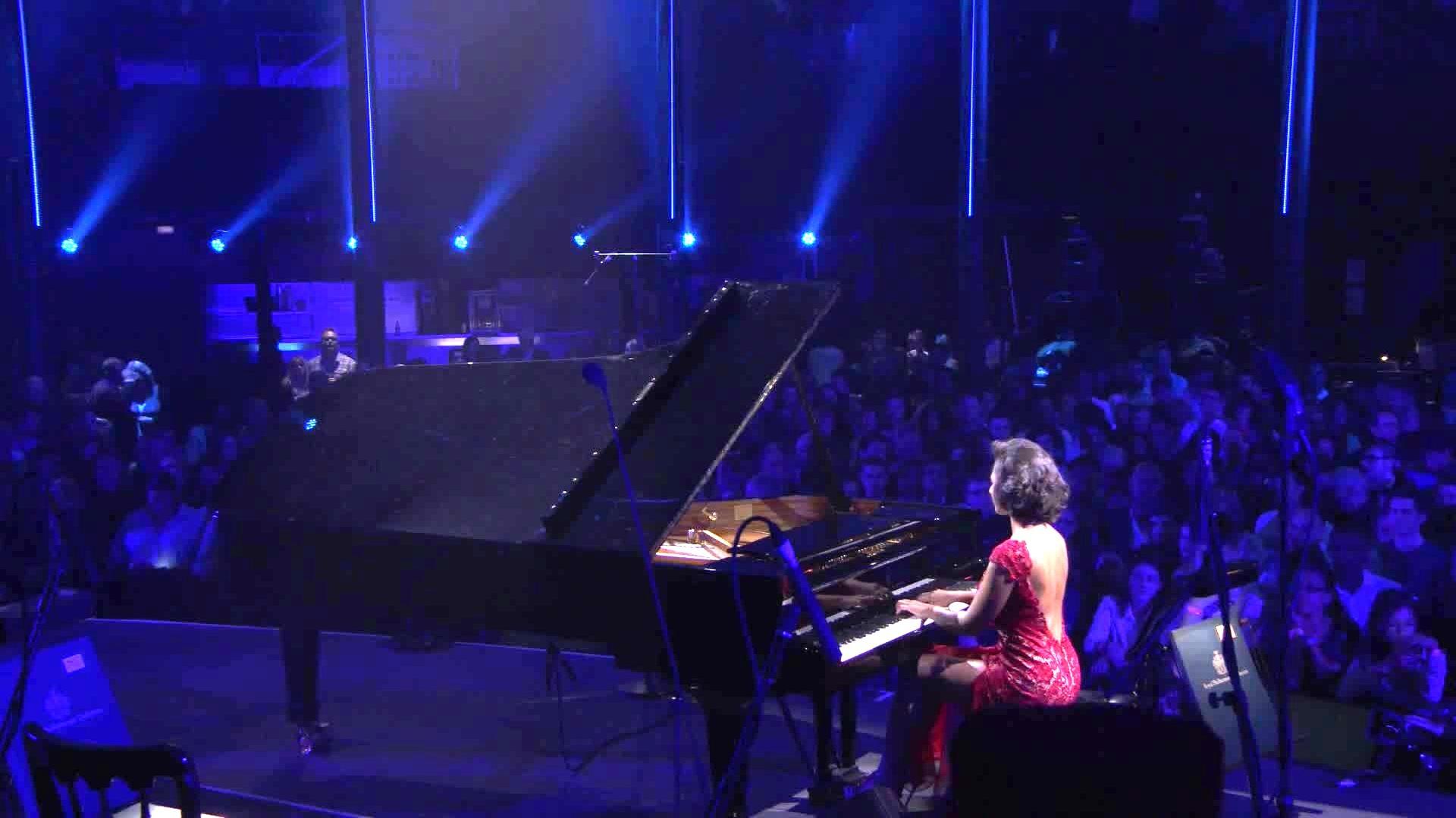 Khatia Buniatishvili - Clair de lune @2014 iTunes Festival