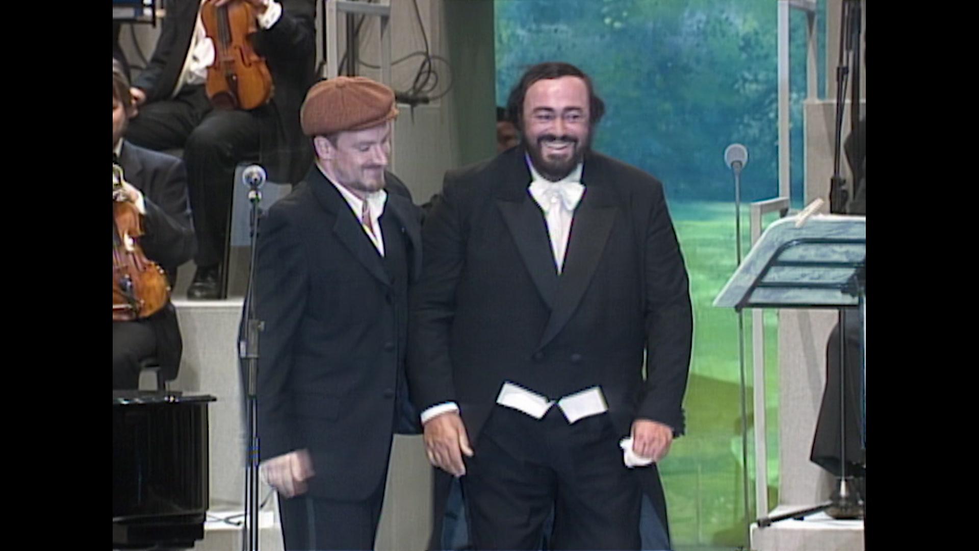 Luciano Pavarotti - Miss Sarajevo (Live)