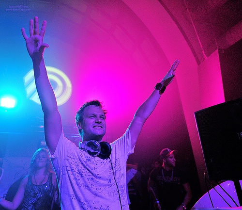 Dash Berlin因经纪管理问题产生艺名争夺纠纷