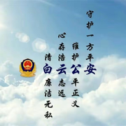纯白的云