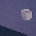 温柔软水繁星万千 不及你眉眼半分