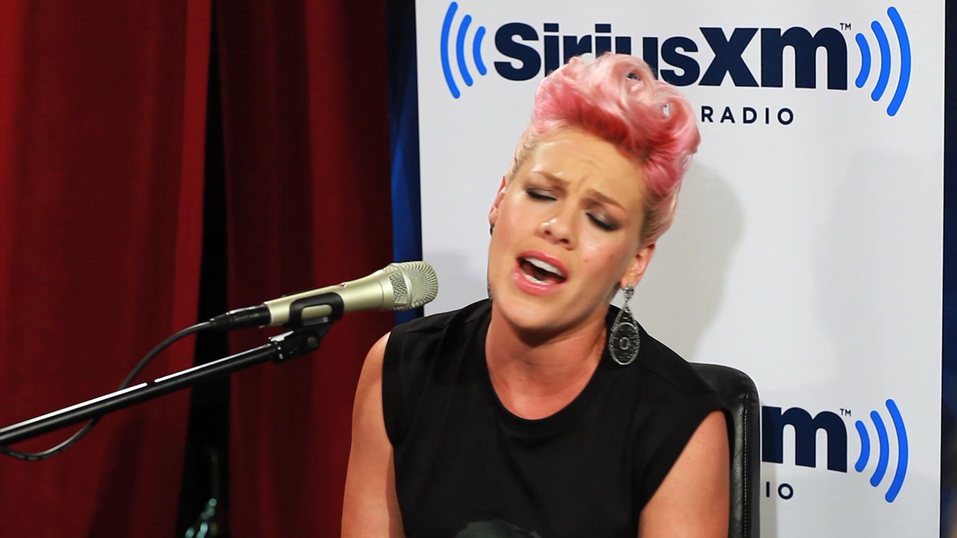 P!nk - Who Knew (Live at Sirius XM Radio - 7/9/2012)