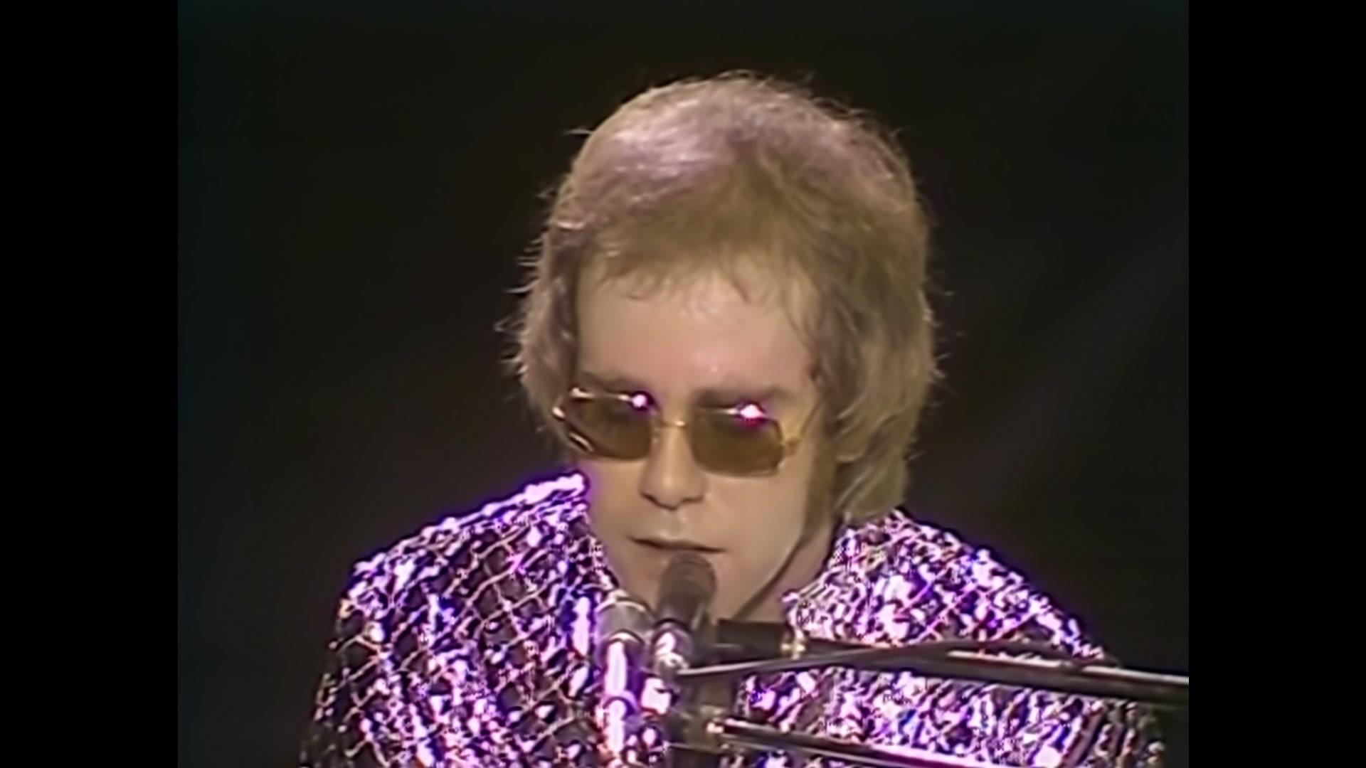 Elton John - Honky Cat (Live At The Royal Festival Hall, London / 1972)