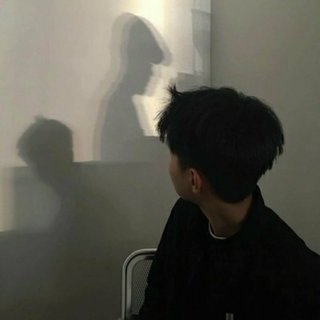 “那次车窗起雾写的还是你名字”