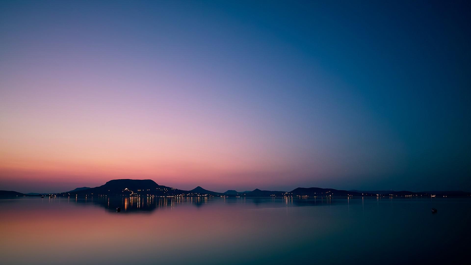 海天一色桌面背景 桌面背景风景 桌面背景纯色 桌面背景绿色