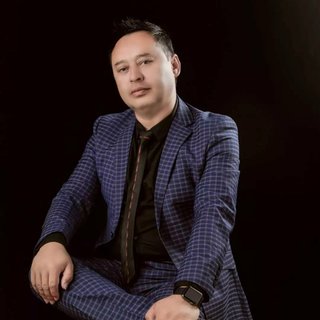 【维吾尔族歌手】｛Mamatabdulla Alim｝