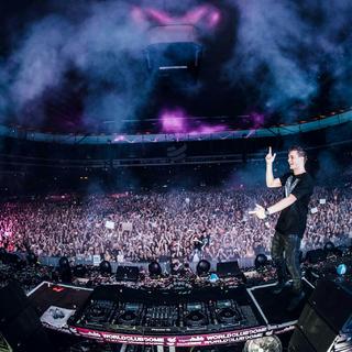 时而温柔 时而燃爆『优质电音』