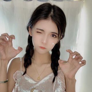 是狗头萝莉