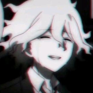 "他的新情头丑爆了"