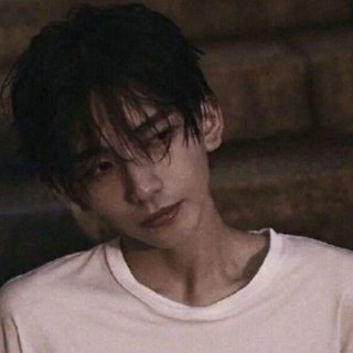 心痛是真的，眼泪也是···