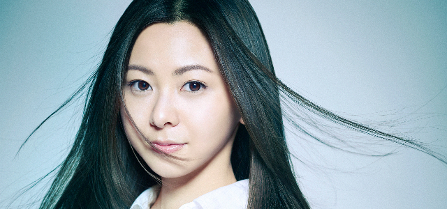 燕姿为什么和仓木麻衣合唱tonight i feel close to you