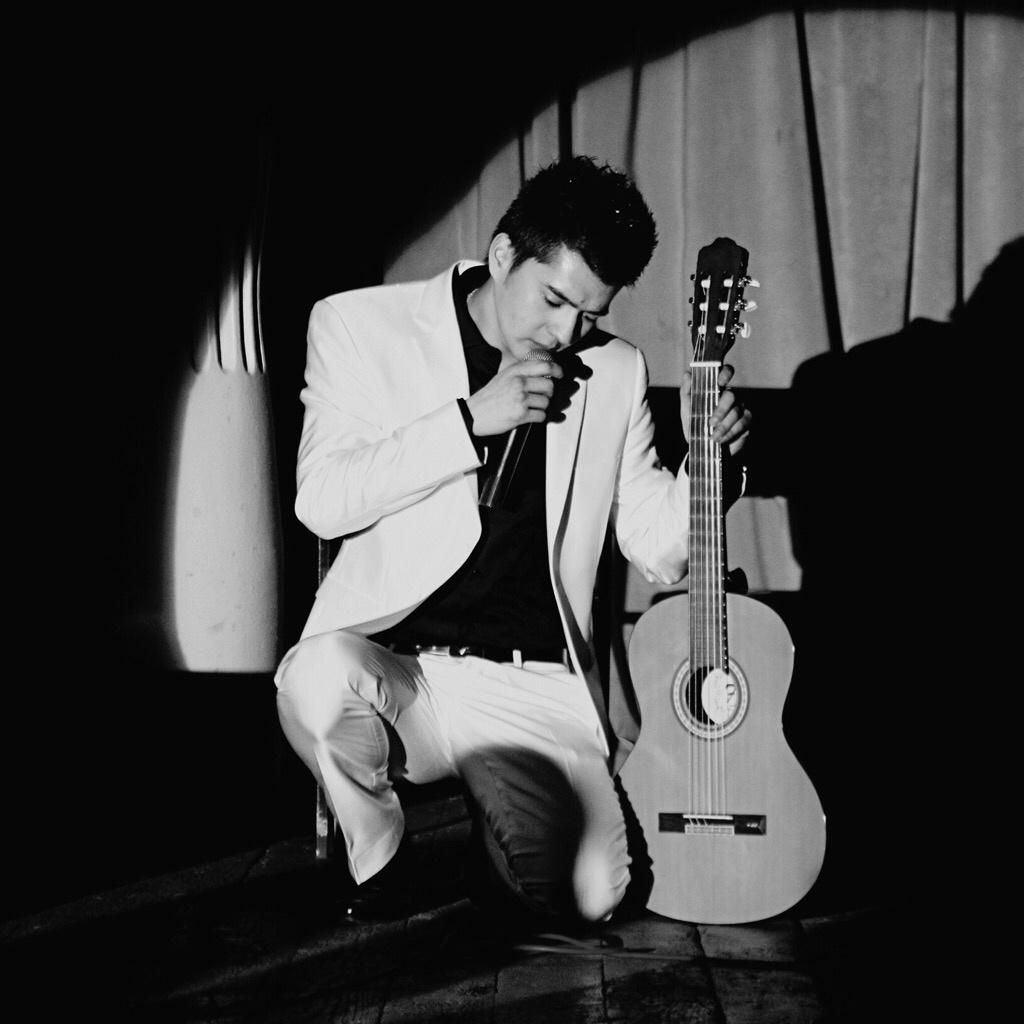 love you like a love song(cover:riyat.yusup)