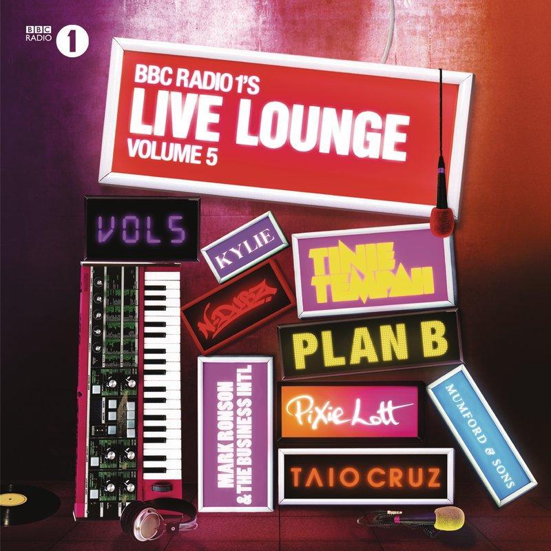 Underdog (Live From BBC Radio 1's Live Lounge)