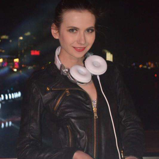 电音抖腿/听资本主义电音 打社会主义胶碟