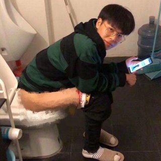 多次因为小精灵光屁股被系统改封面