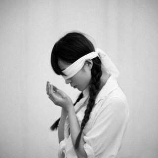 与其相见，不如怀念，不如随缘。