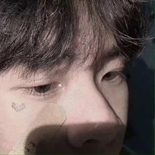 记着你的脸色，是我等你的执着