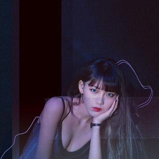 韩语R&B 漆黑冰冷的房间，买醉的夜