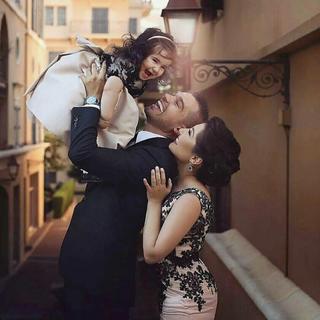 父爱如山---父亲节快乐