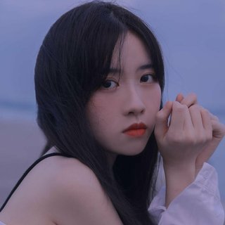 沦陷于伤感情绪，歌词只叫人反复挂牵