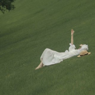 「Solitude」平静愉悦的独处