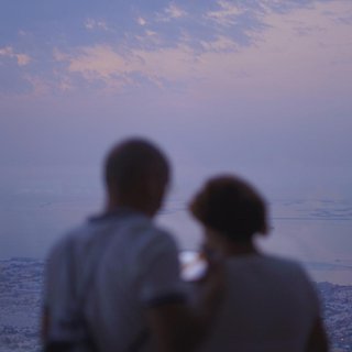 热爱世间浪漫万物，沿途也为晚霞驻足