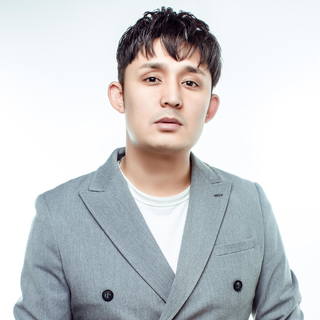 维吾尔族歌手BilalEnwer
