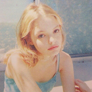 |复古味| 午后墙隅慵懒的猫步子轻盈——