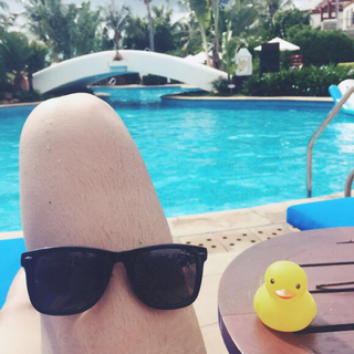 『欧美ㄣ女声』泳池派对和电音绝配