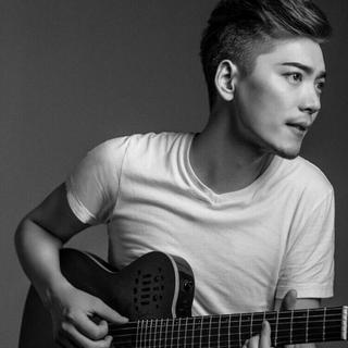 简弘亦:好听的歌唱给有故事的人