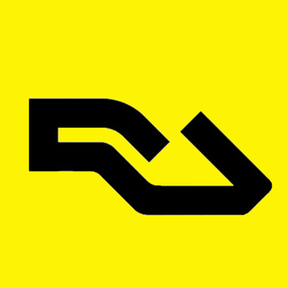 RA : Artists From China