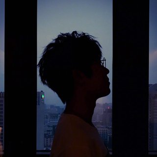 华语集|孤独，烈酒，诗歌和二十多岁的我